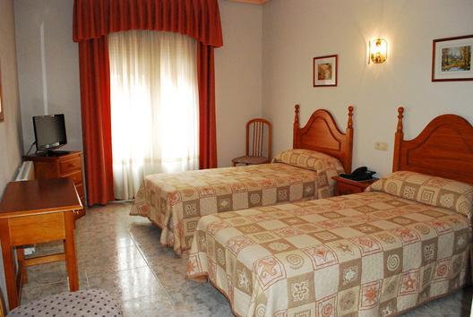 Hostal Universal Benavente Szoba fotó